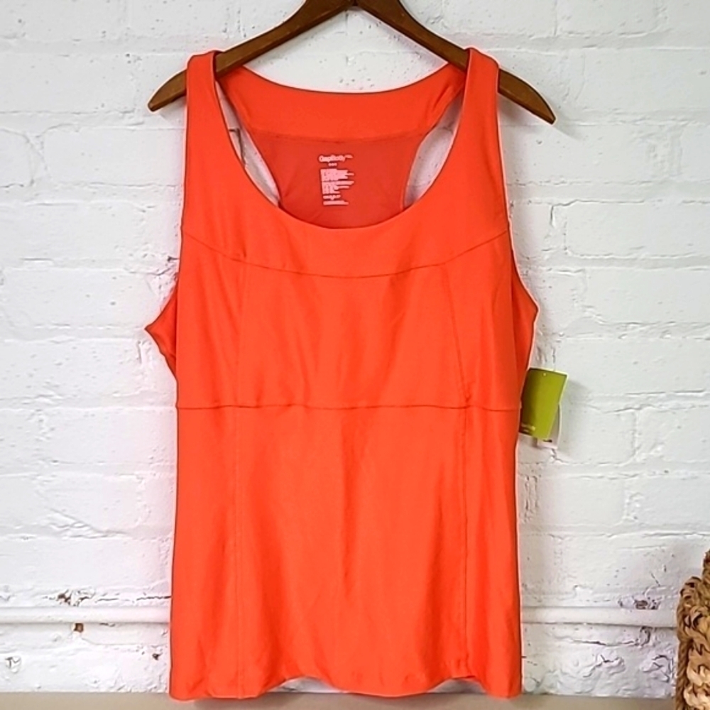 - GAP ACTIVE Tank Size XXL NWT Orange
